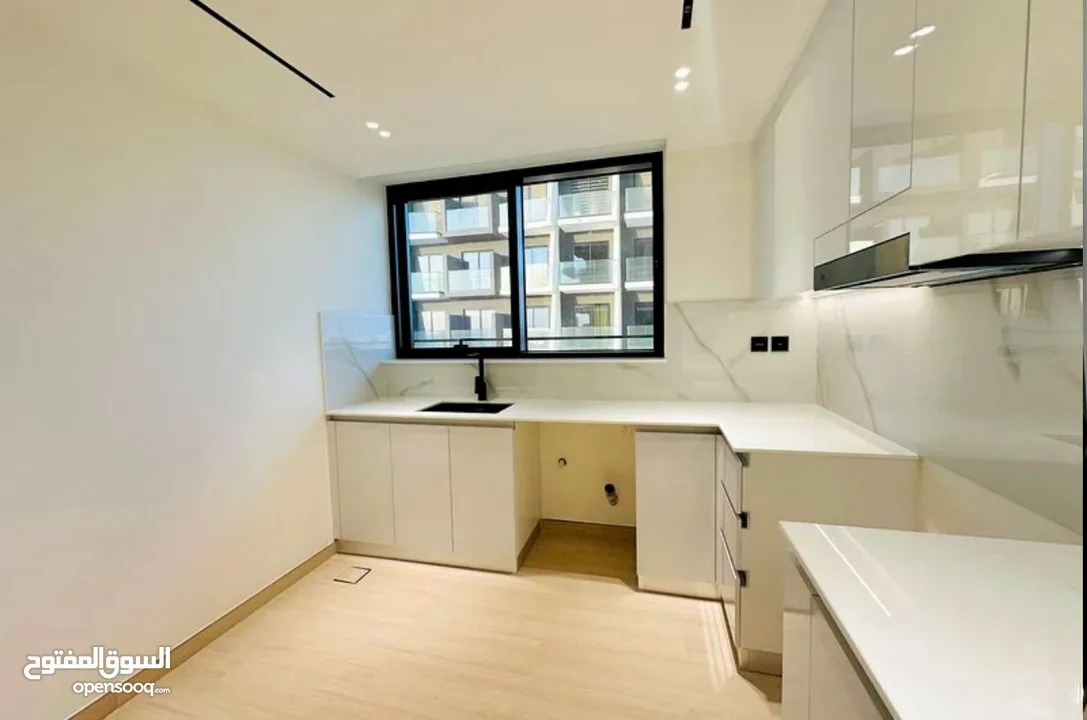 امتلك بالجميرا ارقي وحده متميزه سعر وموقع ومساحه غرفتين وصاله جاهزه للاستلام بدون فوائد بدون بنوك