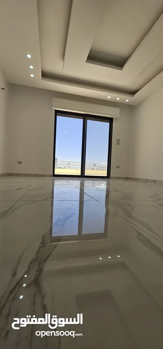 اقساط طابق اخير مع روف نظام درج داخلي شفابدران ام حجير