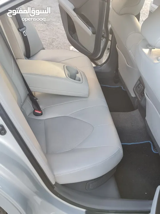 Toyota Camry GLE 2023 - تويوتا كامري 2023 للبيع