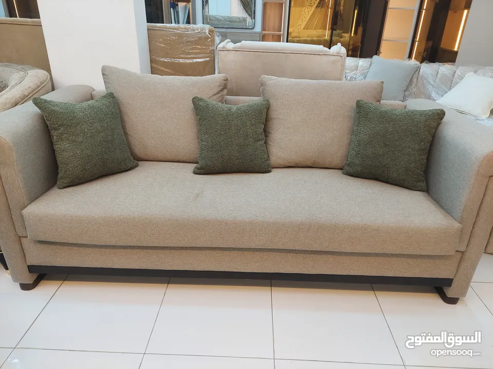 New 6th seater sofa without delivery 155 rial