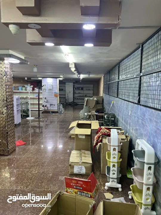 محل أدوات منزلية طابقين للبيع بمساحة 407 متر