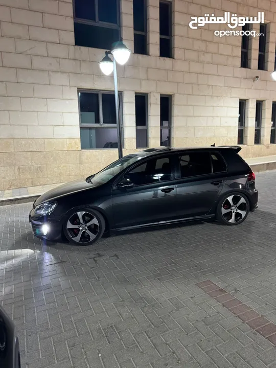 للبيع نص بنص او كاشش جولف gti 2012 فل اضافات  ستيج 2 بوبس داون بايب  تعديل مرتب مطور جديد بلكرتونة