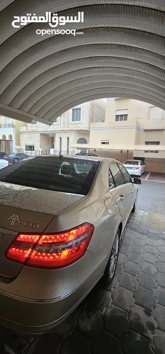 مرسيدس E250 صبغ الوكالة