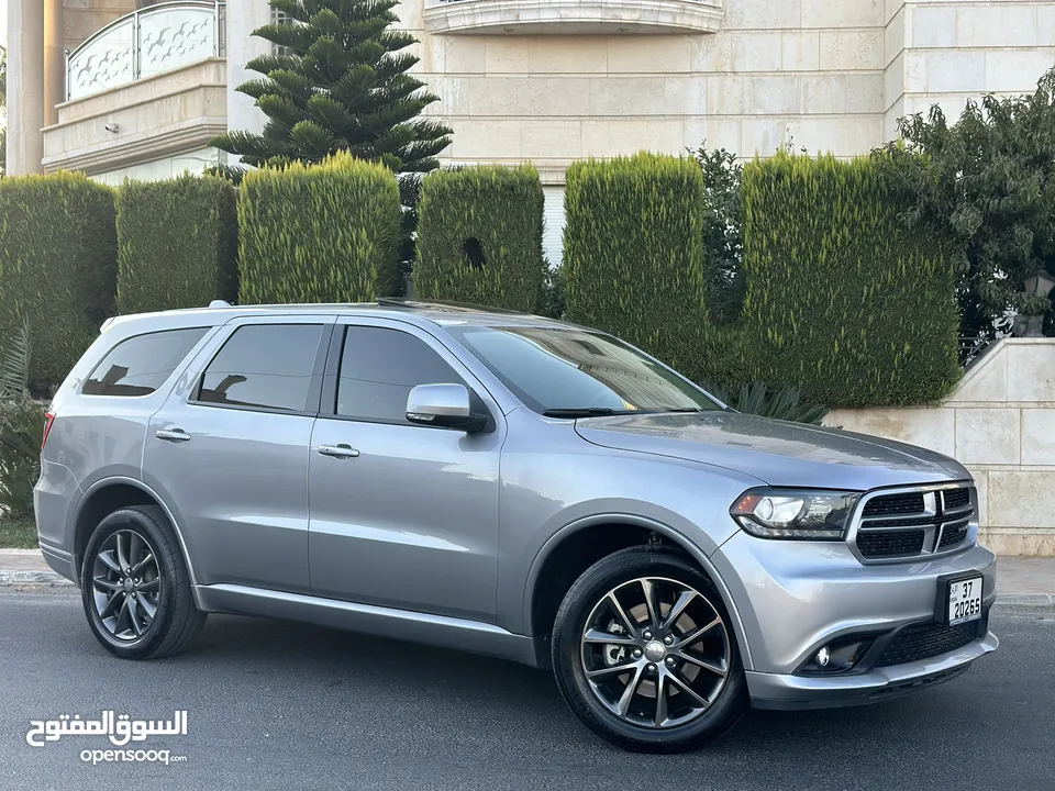 DODGE DURNGO 2018 (GT Edition)Full loaded وارد الوكالة وصيانة الوكالة قاطع مسافة 100كم فقط فحص كامل