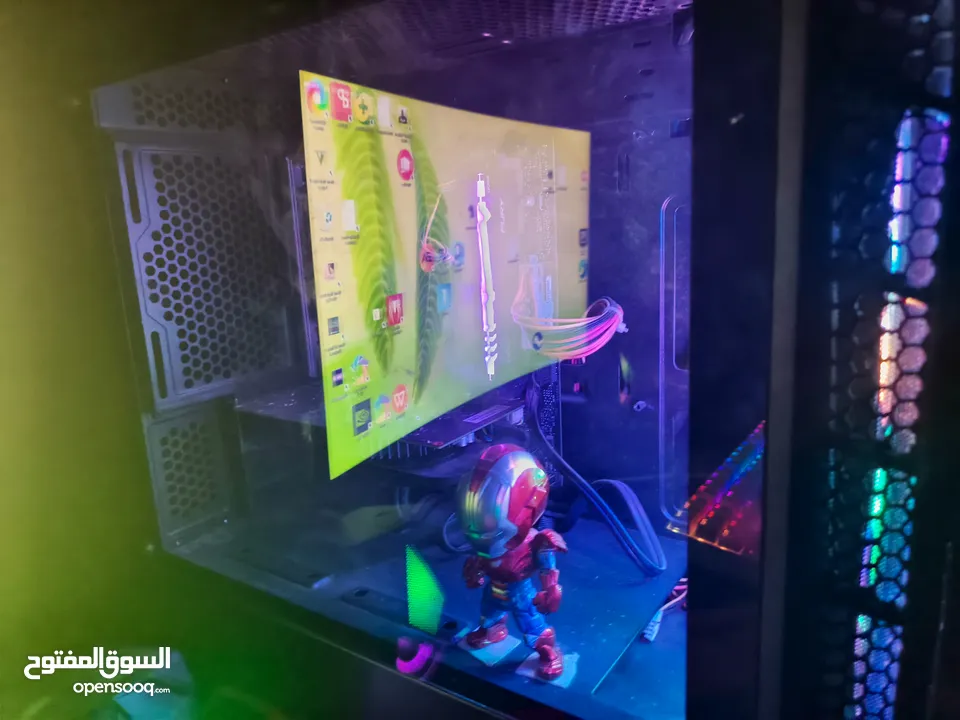 قيمنق ps مستعمل شهرين بس ب 600 وقابل للتفاوض مع كامل أغراضه