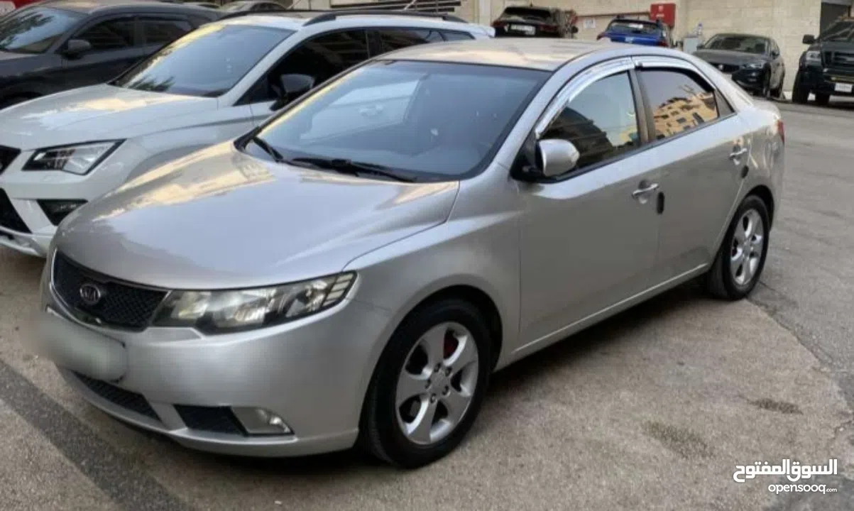 كيا فورتي 2009