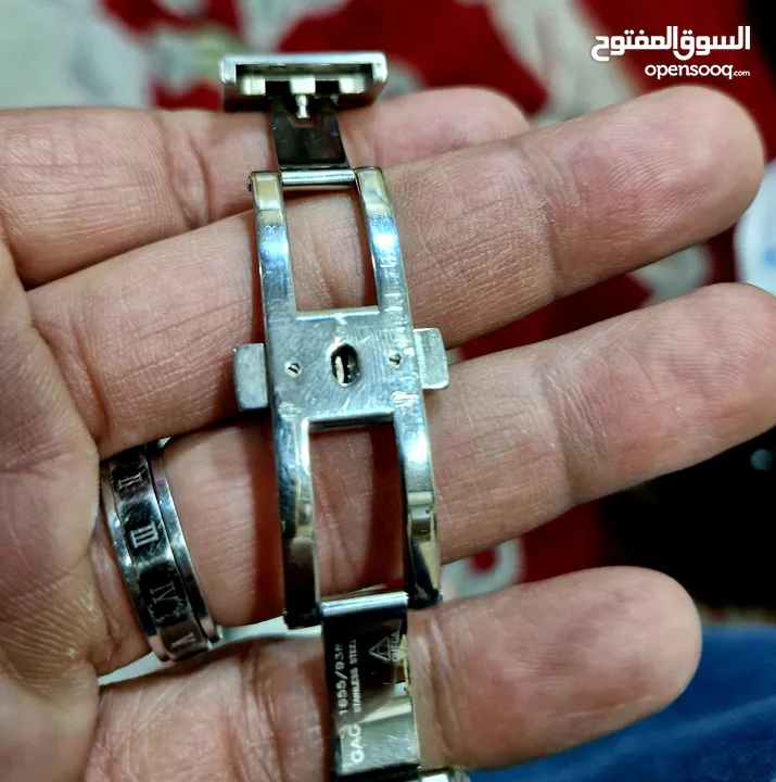 ساعات اوميغا عدد 2رجالي وستاتي للبيع من  الوكاله في الاردن