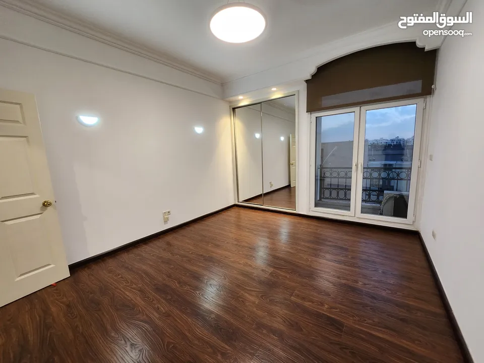 شقة شبة مفروشة للإيجار  ( Property 39542 )-175046910