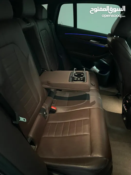 للبيع (BMW) بي ام دبليو X4 M فل كامل ولا جرام بوية بسعر حرق