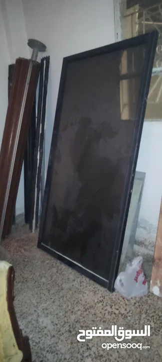 باب ألمنيوم سحاب زجاج اسود مع أباجوره
