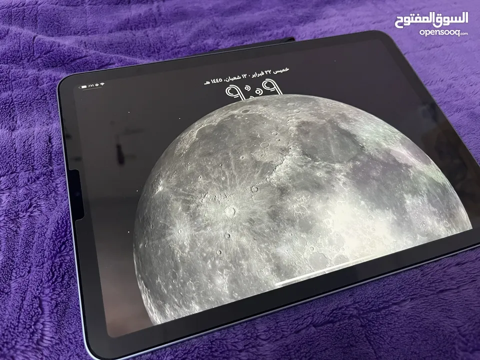 ‏iPad Air الجيل الخامس نظيف