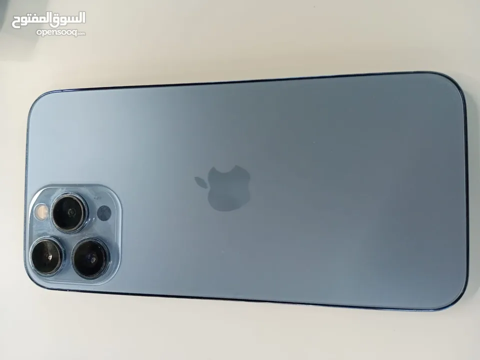 ايفون 13 برو ماكس 256 Gb مستعمل بحالة الوكاله ولا خدش بطاريته 86% كرتونه وشاحن  450 دينار نهائي