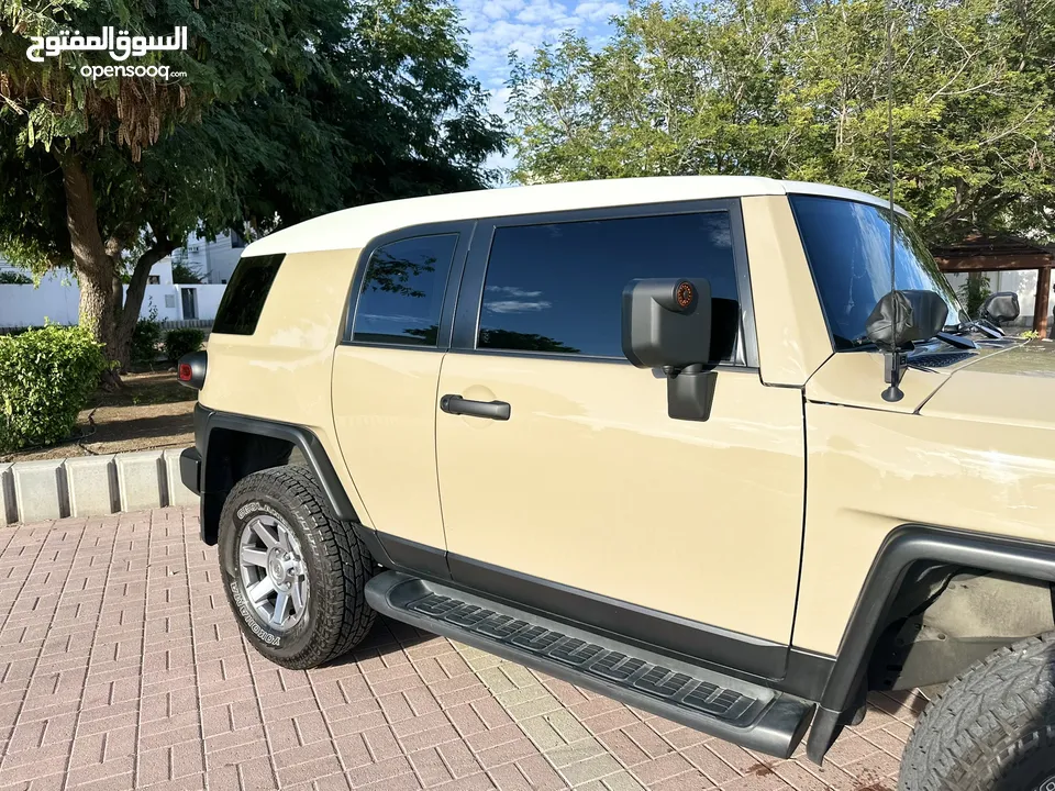 Toyota FJ Cruiser 2023