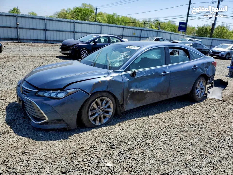 Toyota Avalon 2022