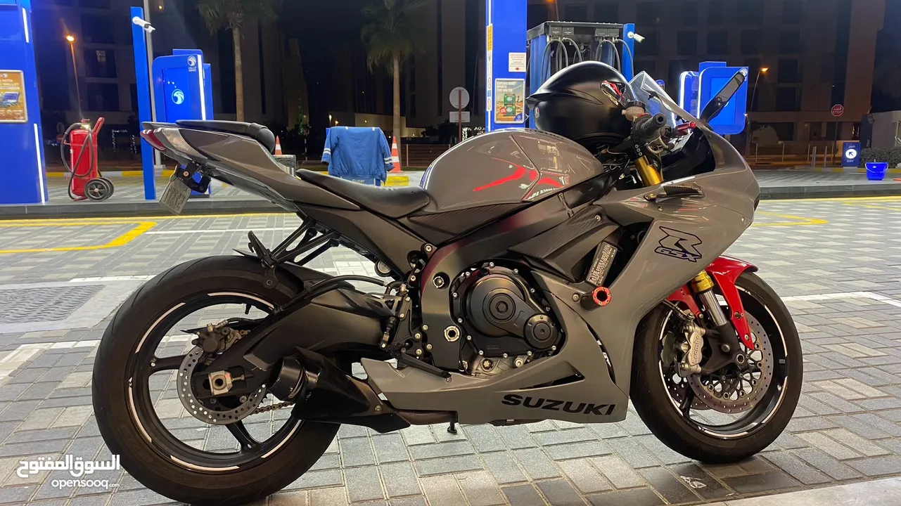 Suzuki gsxr 750