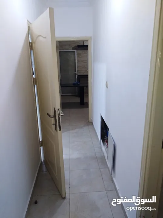 شقه طابق 3 للبيع بضاحية الاستقلال