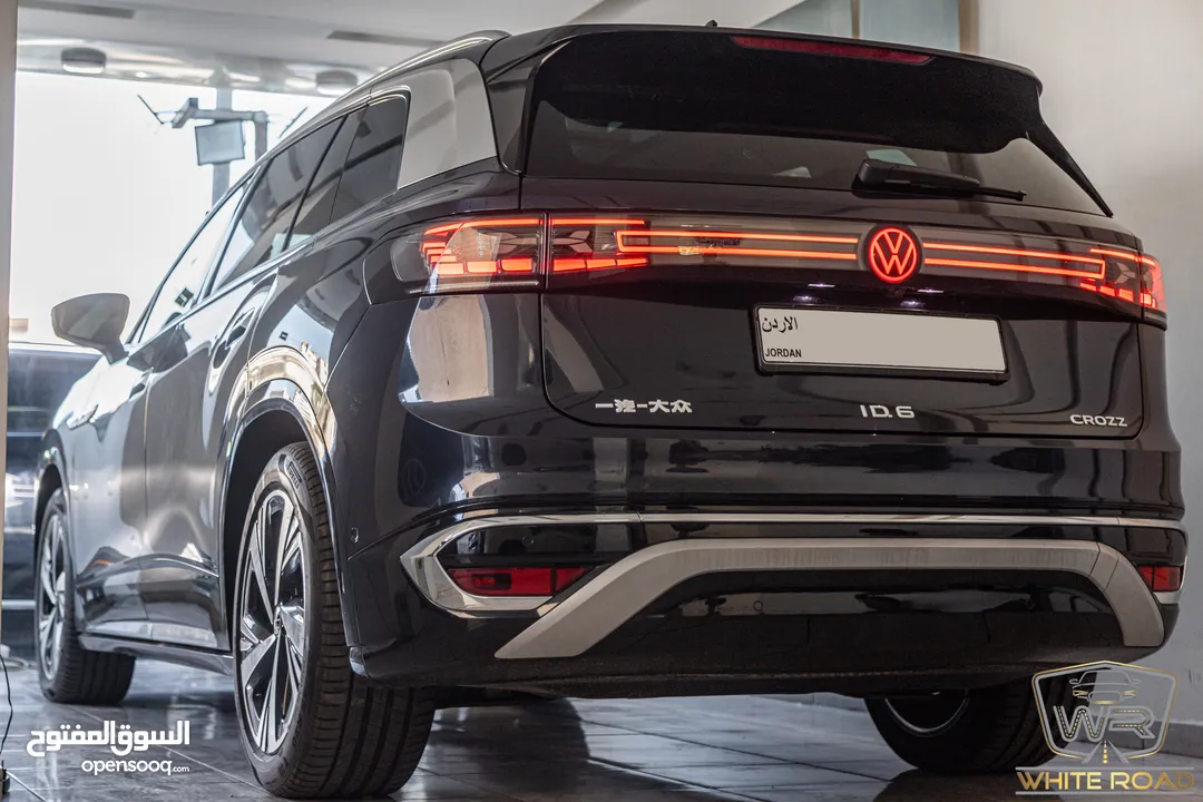Volkswagen ID6 Crozz Pro 2024 Piano