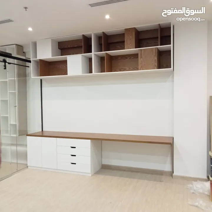 أحمد ابو زين لدهانات الخشب و الحديد و الجدران