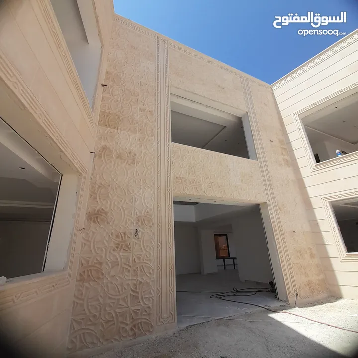 أبو محمد للمقاولات : (بناء حجر طبيعي أو صناعي ، أبنية ومقاولات ، صيانة عامة ،انشاءات)