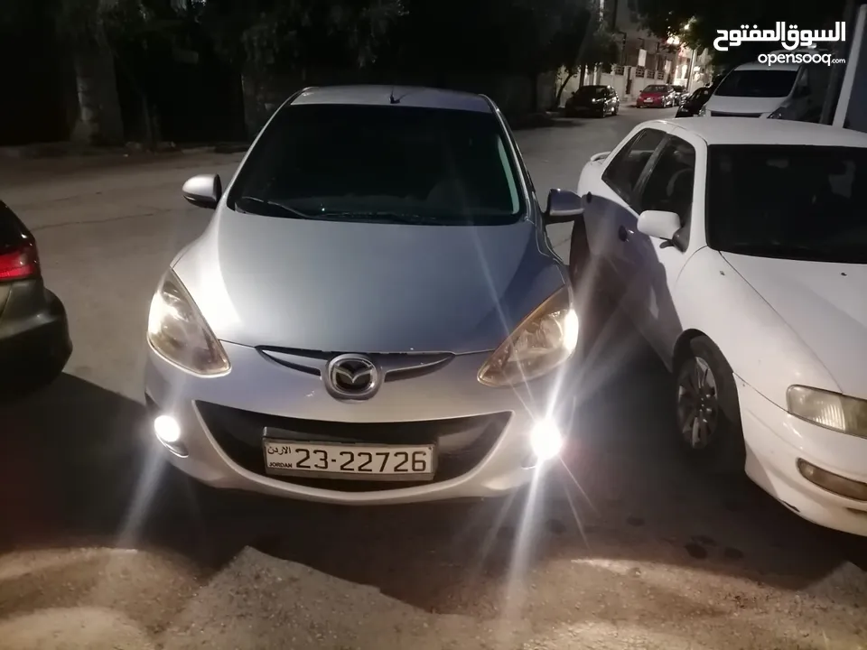 Mazda 2  2015