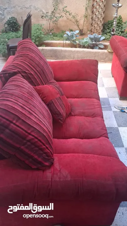 كنب مستعمل في المدينه الرياضيه