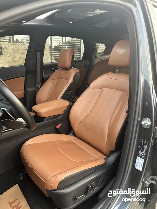 كيا سبورتاج هايبرد 2023 / فل كامل مع بانوراما وفرش مميز غرفه عسليه / عداد قليل / سعررر مميز جداً