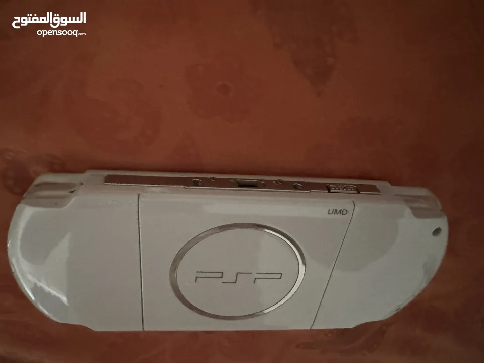 Selling PSP 3000 White used for 2 months