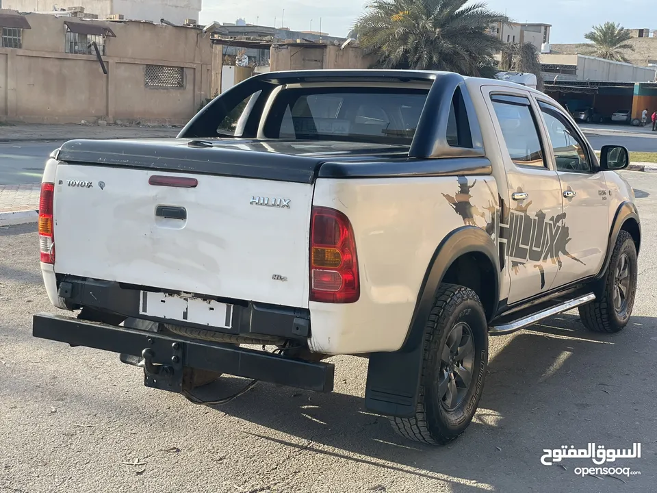 تيوتا هالوكس نافتة Toyota Hilux Diesel 4x4