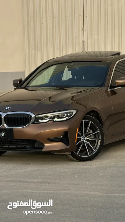 للبيع بسعر حصري  BMW 330 بي ام 2020 بلون نادر جداً