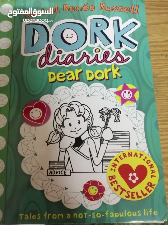 سلسلة روايات Dork Diaries الإنجليزية من الكاتبة Rachel Renee Russel