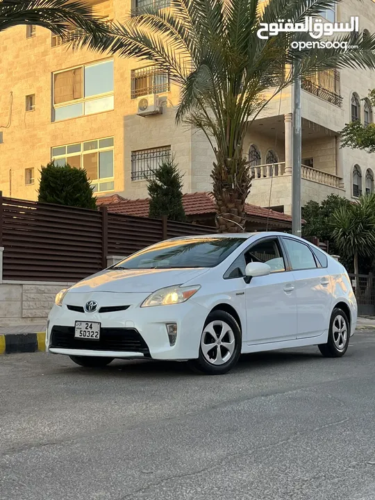 تويوتا بريوس 2013 كلين تايتل بطارية مركزيه بوضع الشركه