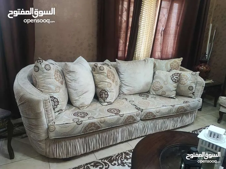 طقم كنب للبيع