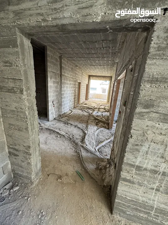 طابق عظم مقطع للبيع