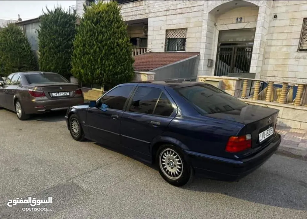 ستاندرBMW.  E36 للبيع