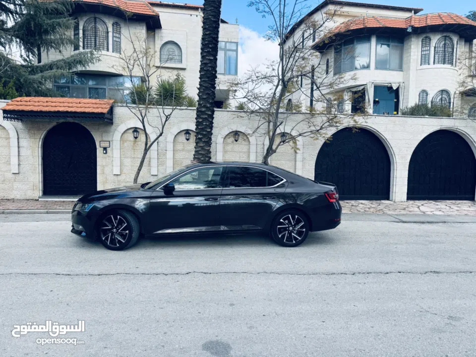 سكودا سوبيرب ديزل فل الفل بدون فتحه  اوتومات برايفيت