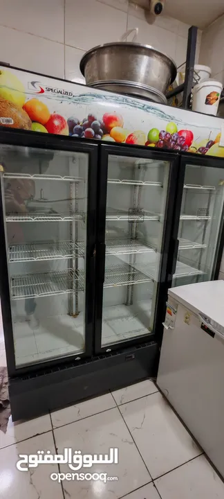 مطعم حمص وفلافل قائم جاهز للبيع