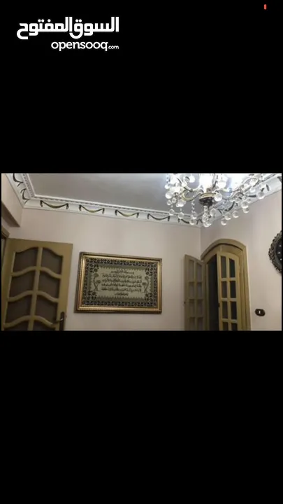 شقة للبيع  لوكس  قريبة للجراج  10 دقايق محطة مترو النزهه ونادي النخيل جانبي ش كمال حجاب