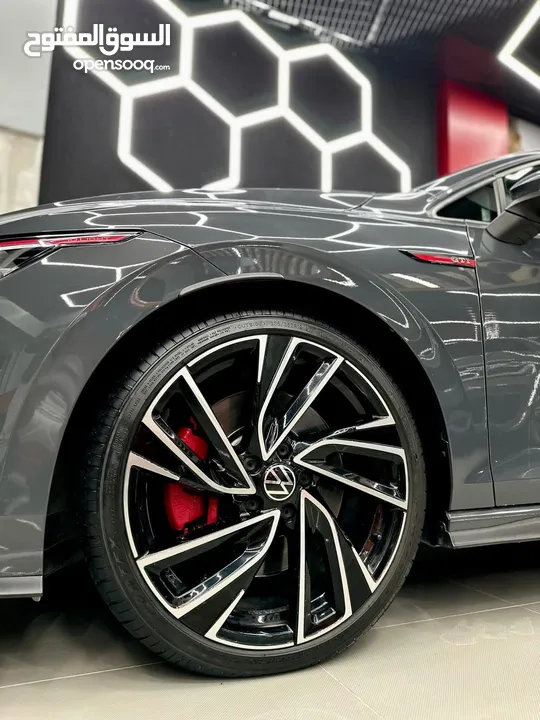 GTI 2021 السيارة مفللة + عداد 30 الف فقط + بحال الوكالة ولا غرام دهان