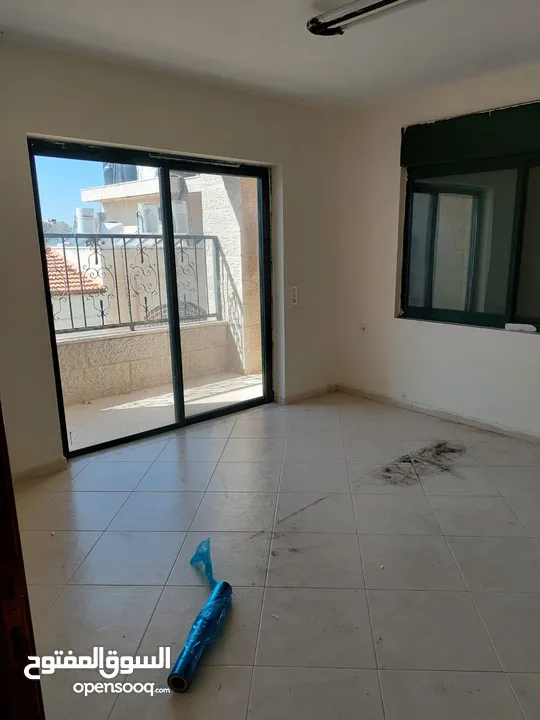 شقة غير مفروشة للايجار في الطيرة