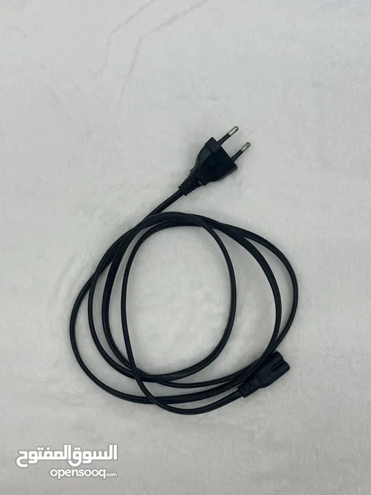 بلايستيشن 4 "1تيرا" مع كرتونتها مع اربع العاب PS4”1T”and four games