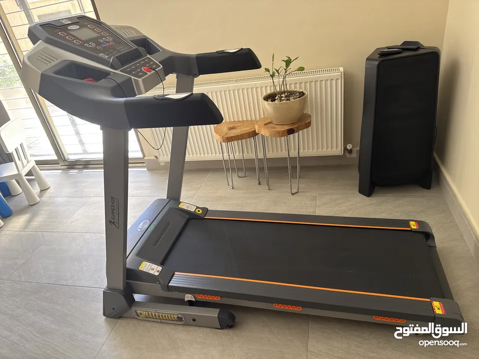 Treadmill for sale - Runner 428