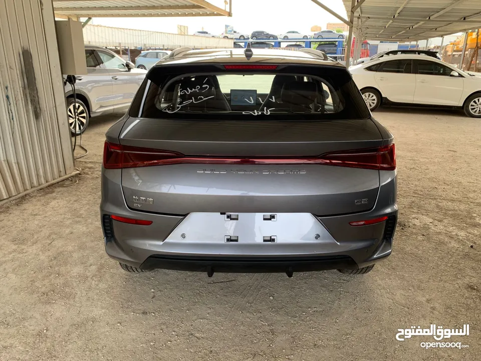 للبيع بي واي ديه موديل 2023 BYD فيراني E2 اعلى صنف  بطاريه كبيره بسعر 14950