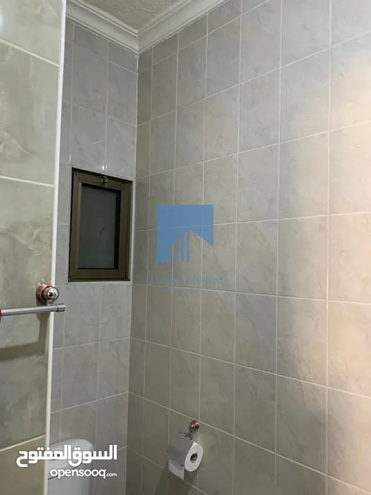 شقة مميزة للبيع في الجاردنز - خلف سوق شاكر طابق ثاني 150م تشطيب سوبر ديلوكس