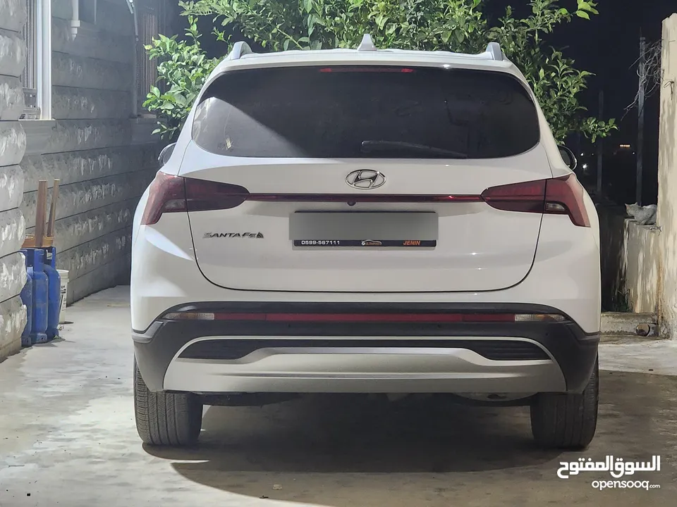 هنداي سنتافي  2020 ترخيص 2020  4/2 عداد 56 الف  2200cc
