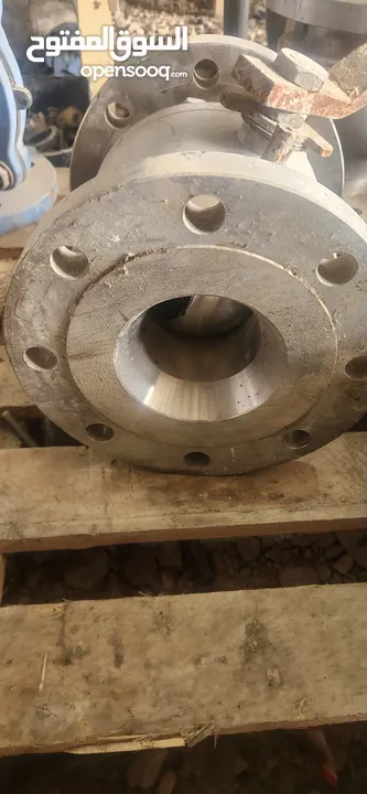 معدات صناعيه مشكله