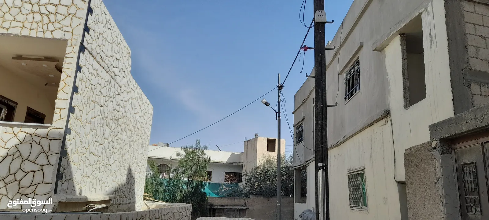 بيت مع ارض للبيع