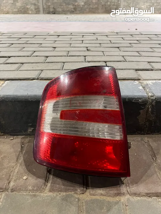 خلفي شمال A5 فانوس سكودا