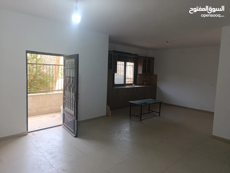 شقه سالب واحد مفرق 17بتونيا دفعه وشكات