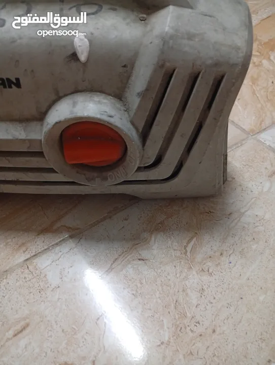 مضخه بحاله ممتازه بدون فرد الرش