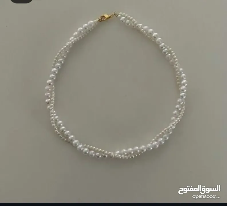 اعلان عن اكسسوارات مميزة hand made لمعرفة سعر كل قطعة واحدة تواصل على الرقم